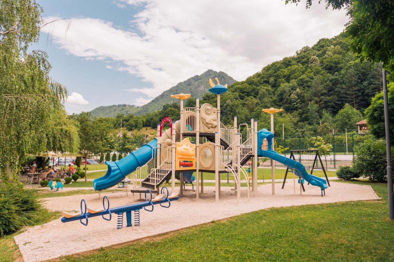 Garden City Hotel Konjic Exterior foto